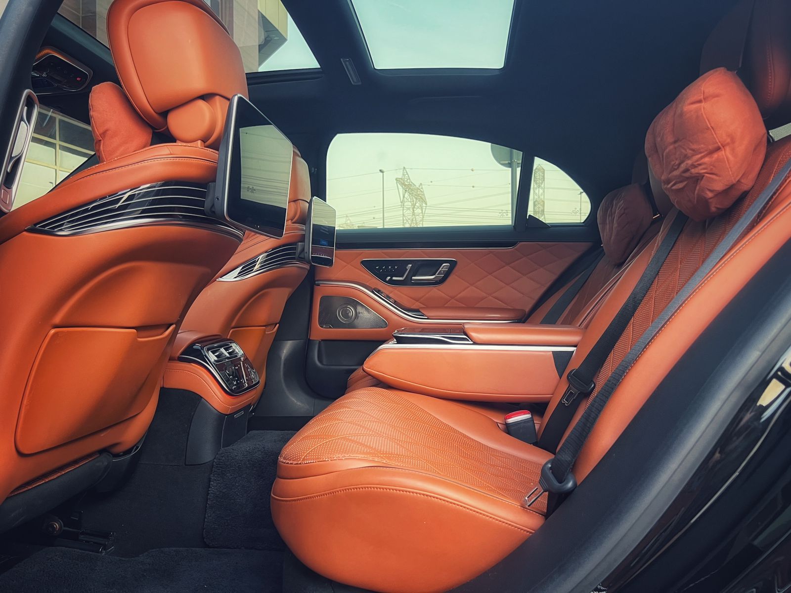 zwart Mercedes Benz S500 4Matic 2023